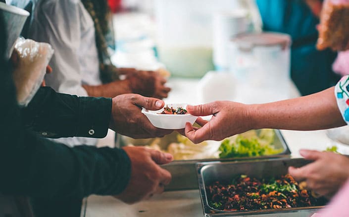 La précarité alimentaire : notions, enjeux et réponses apportées à l’échelle des territoires La précarité alimentaire : notions, enjeux et réponses apportées à l’échelle des territoires